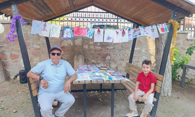 Anaokulu öğrencisinin resim sergisi Nallıhan'da açıldı - Son Dakika - Son Dakika Bilgileri