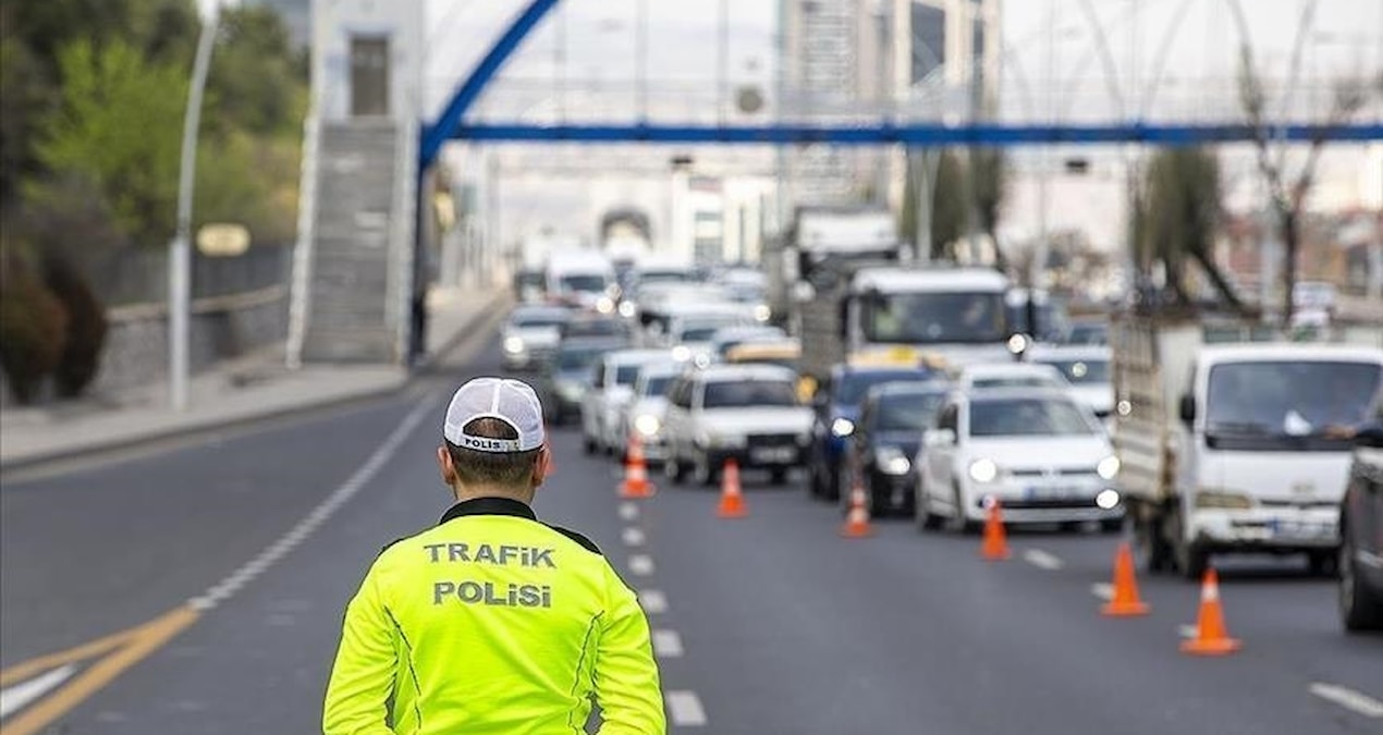 Gündemden Son Bilgiler: Ankara'da bugün bazı yollar trafiğe kapatılacak - Haberleri: Gelişmeler Takip Ediliyor