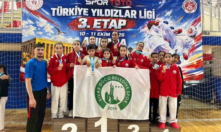 Ankara'da Sivaslı karateciler Yıldızlar Karate Ligi 3. Etapta 17 madalya kazandı | İşte Tüm Ayrıntılar