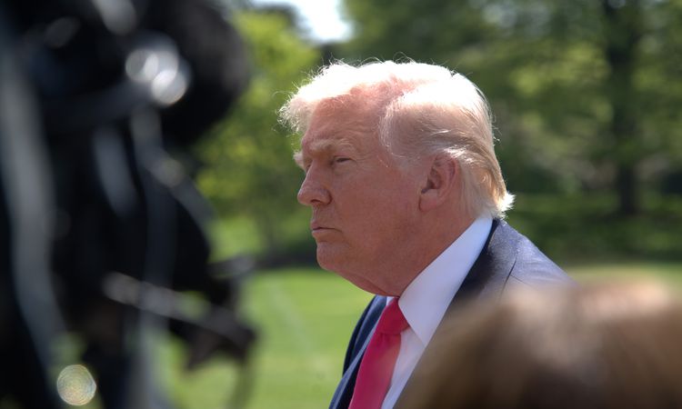 Sıcak Gündem: Anket: ABD'li seçmenlerin çoğu Trump yönetiminde mali durumlarının kötüleştiğini düşünüyor - Hab