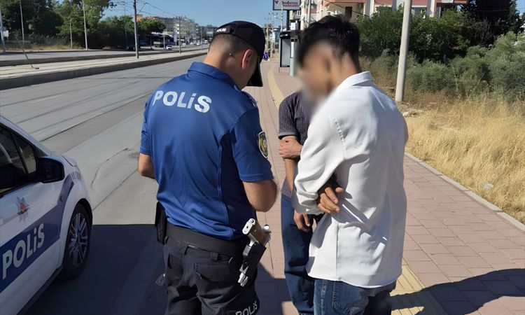 Ayrıntılar Netleşti: Antalya'da asayiş baskınu: 211 tutuklama - Son Dakika: Gelişmeler Takip Ediliyor