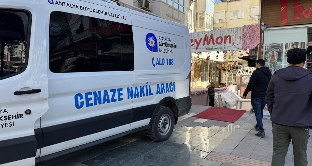 Gündemden Son Bilgiler: Antalya'da çıkan silahlı kavgada 1 kişi öldü - Haberleri ve Merak Edilenler