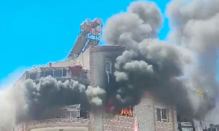 5 people were affected by smoke in the flames that broke out in an apartment in Antalya - News
