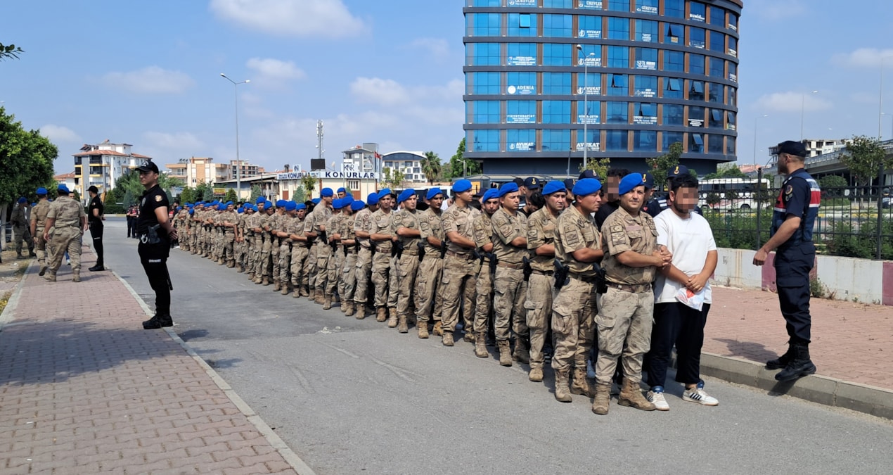 Sıcak Gündem: Antalya merkezli yasa dışı bahis operasyonunda 36 tutuklama - Son Dakika: Gelişmeler Takip Edili