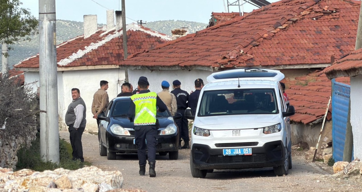 Son Gelişme: Arazi anlaşmazlığı kanlı bitti! Amcasını öldürdü, kuzenini yaraladı - En Son Haber