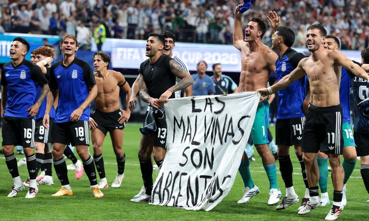 Argentina may be fined for Falkland Islands banner - News