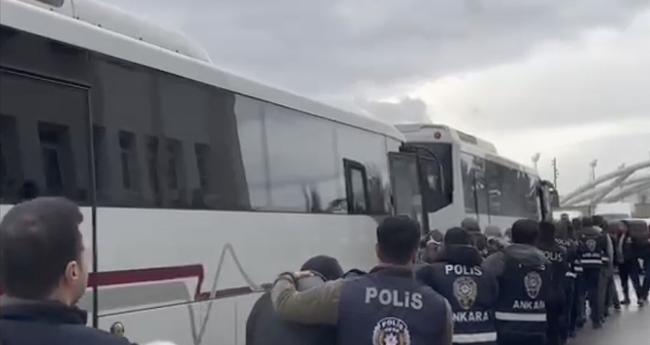 Son Gelişme: Artvin merkezli nitelikli dolandırıcılık operasyonunda 5 şüpheli hakkında tutuklama kararı verild