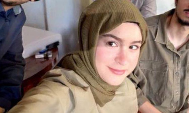 Sıcak Gündem: Asena Keskinci tesettüre mi girdi, neden? Asena Keskinci'nin yeni filmi ''Üç Harfliler: Mühür''