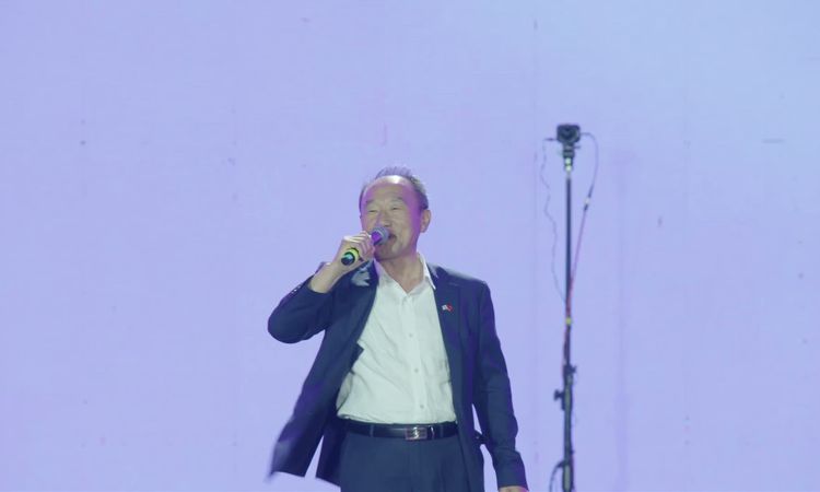 Gündemden Son Bilgiler: ATEEZ İstanbul'da Hayranlarıyla Buluştu, Klip Çekmek İstedi - Haberleri