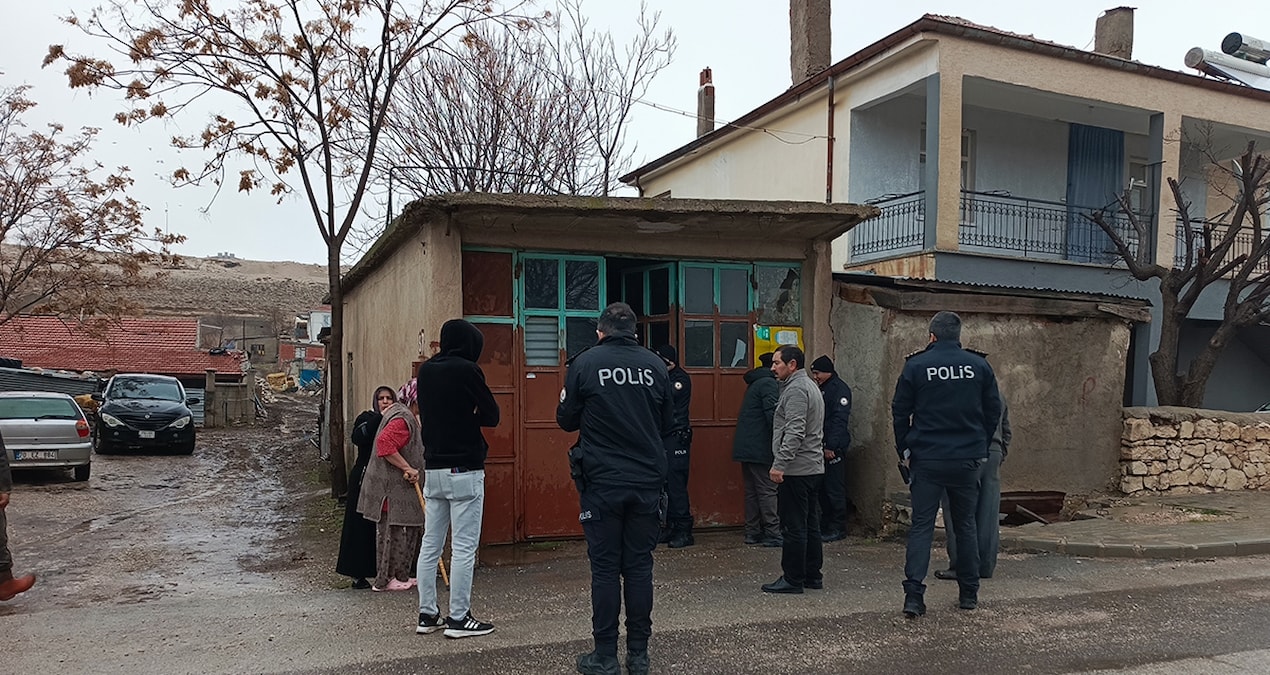Son Gelişme: Av tüfeğiyle kendini vuran veteriner yaşamını yitirdi - Son Dakika Haberleri - Son Dakika Bilgile