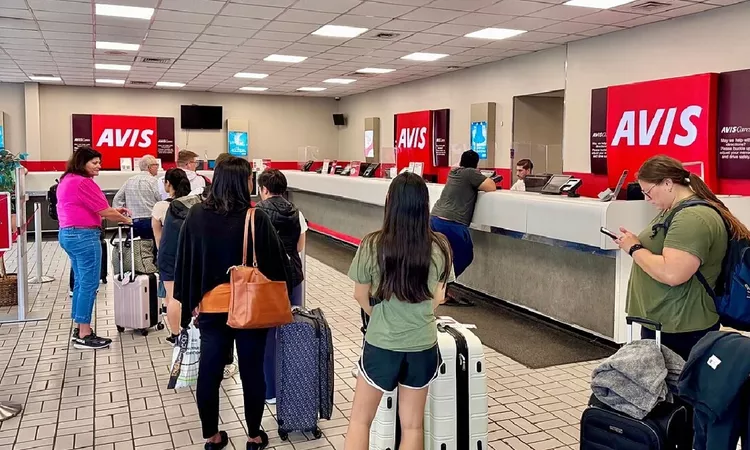 Avis'e İspanya'da 1 Milyon Euro Ceza: Araç Kiralama Şirketine Trafik Cezası Ek Ücreti Yaptırımı