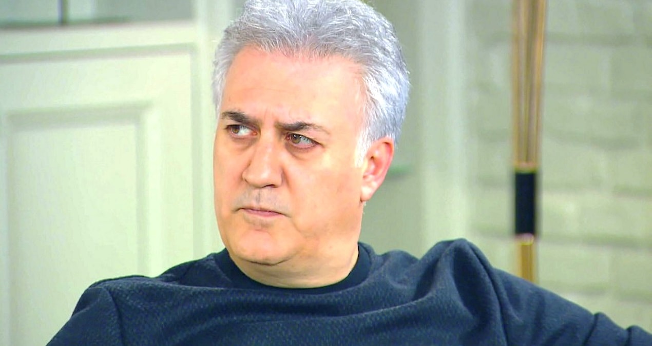 Ayrıntılar Netleşti: AVM'den çıkan Tamer Karadağlı sözlü saldırıya uğradı - Haberleri