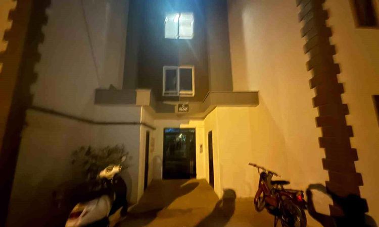 He chose it as if he were choosing it from a shoe store: The selective thief in the apartment was caught on camera - News