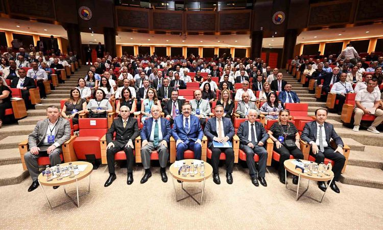 Kritik Açıklama: Aydın Ticaret Odası’ndan TOBB Genel Sekreterler Bilgilendirme Semineri’ne Katılım - Haberleri