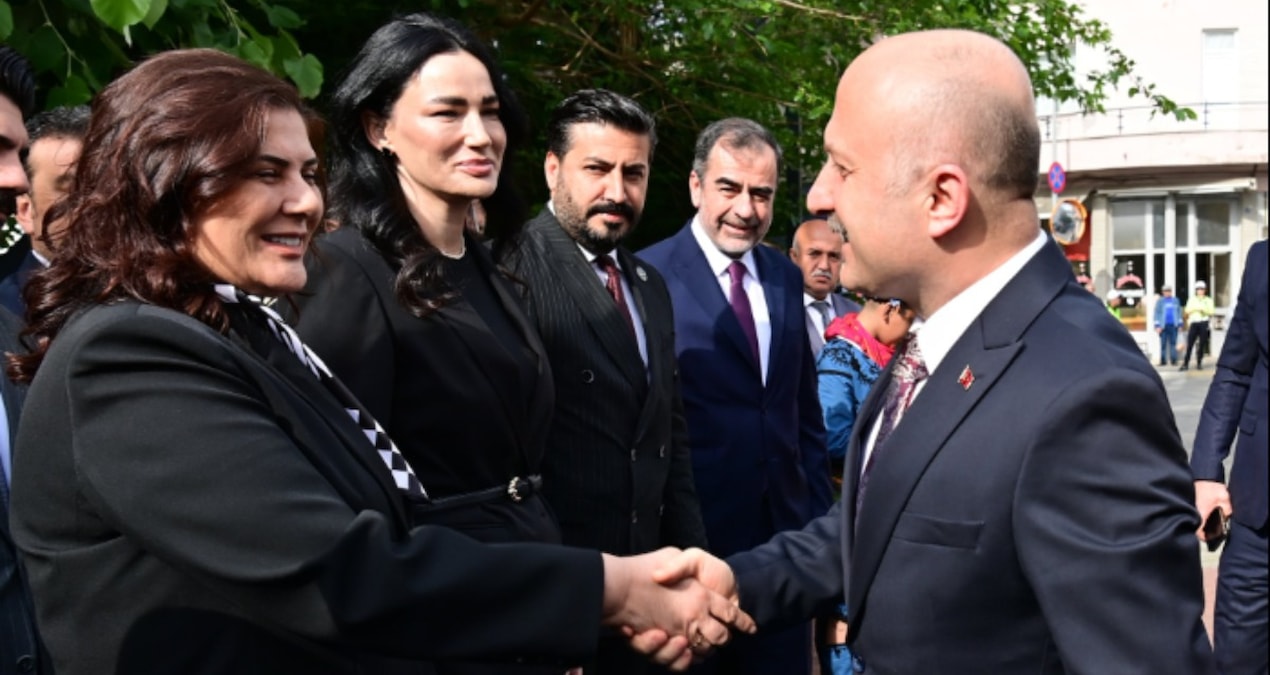 Kritik Açıklama: Aydın'da vali karşılamasında protokol krizi; Sarıbaş ve Çerçioğlu geride kaldı - Son Dakika H