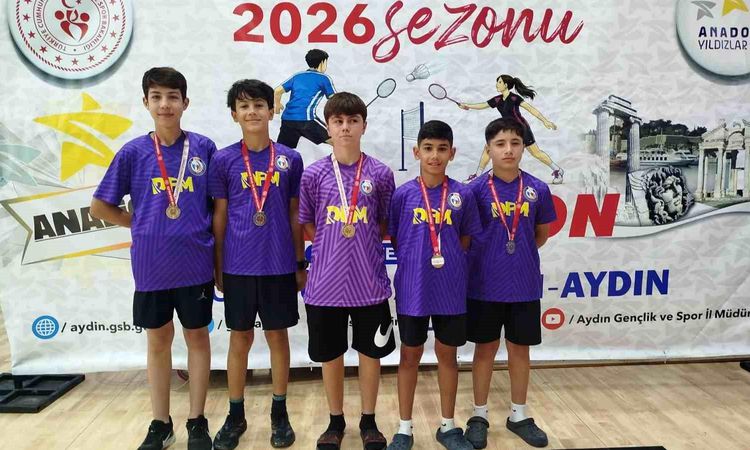 Gündemden Son Bilgiler: Aydınlı badmintoncular yarı finale artış grafiği çizdi - Son Dakika Haberleri - Son Da