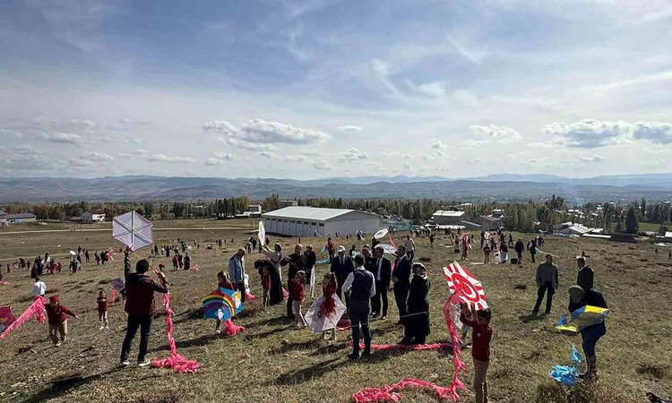 Aydıntepe’de uçurtma şenliği düzenlendi | İşte Tüm Ayrıntılar