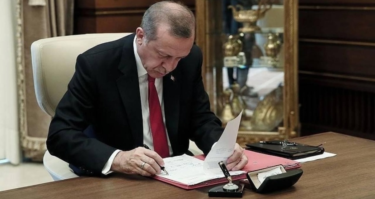 Kritik Açıklama: AYM üyeliğine Erdoğan imzasıyla yeni isim - Son Dakika Haberleri: Gelişmeler Takip Ediliyor