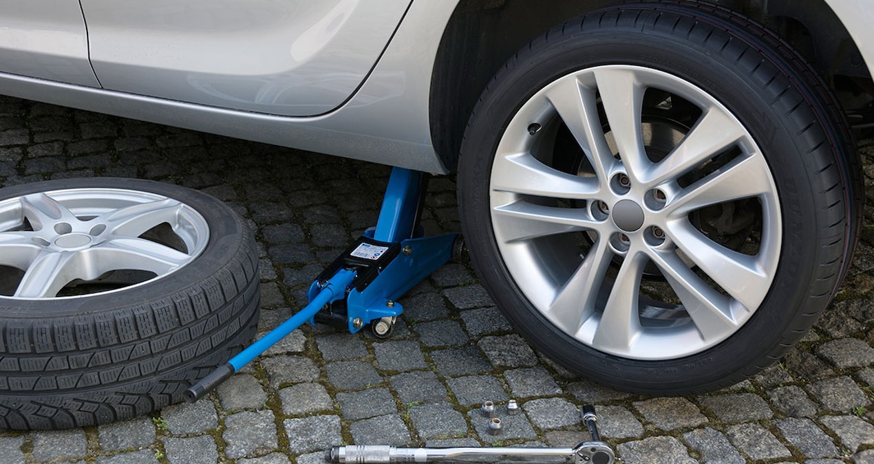 Gündemden Son Bilgiler: Aynı otomobile iki farklı marka lastik takılırsa ne olacağını uzmanı tüm detaylarıyla