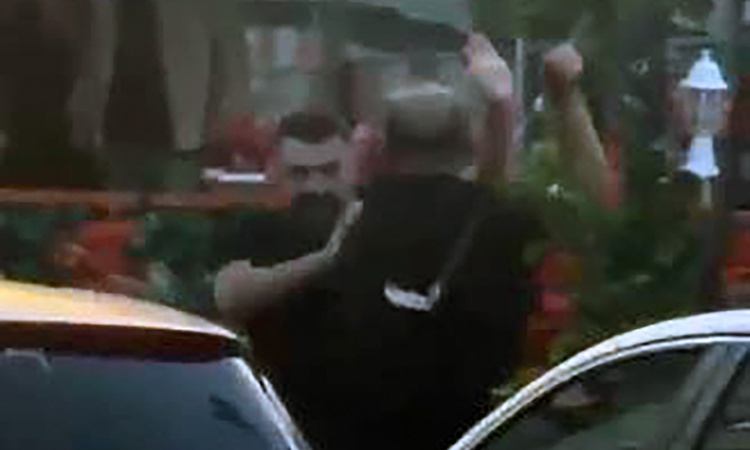 Ayrıntılar Netleşti: Adana Çukurova'da trafik tartışması sopalı saldırıya dönüştü, polis H.A.'yı arıyor ve Mer