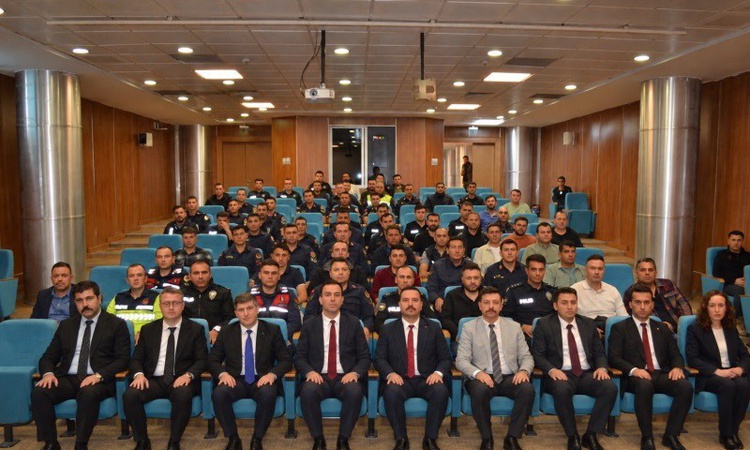 Ayrıntılar Netleşti: Adıyaman'da adli kolluk toplantısında koordinasyonun güçlendirilmesi görüşüldü