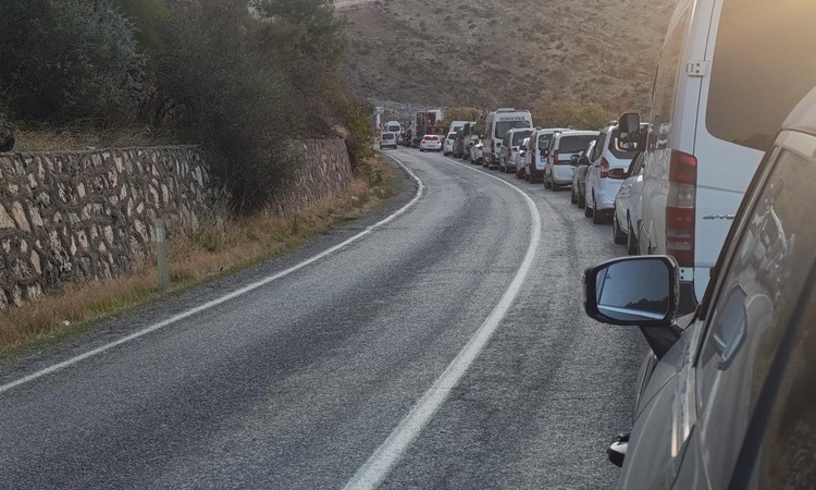 Ayrıntılar Netleşti: Adıyaman-Çelikhan karayolu patlatmalar nedeniyle araç ve yaya geçişine kapatılıyor | İşte