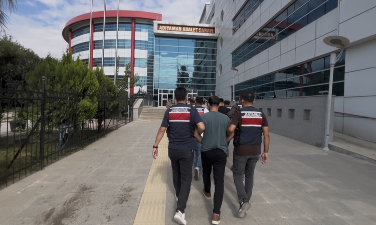 Ayrıntılar Netleşti: Adıyaman'da DEAŞ operasyonunda gözaltına alınan 6 şüpheliden 5'i hakkında tutuklama karar