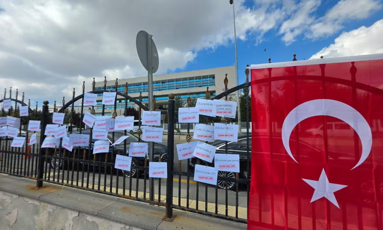 Ayrıntılar Netleşti: Af Örgütü, Halk TV baskını ve kayyım atamasını medya özgürlüğüne darbe saydı | İşte Tüm A