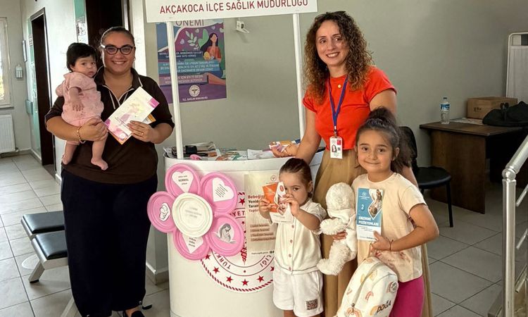 Ayrıntılar Netleşti: Akçakoca’da "Sağlıklı Anne Sağlıklı Nesil" için farkındalık çalışması: Gelişmeler Takip E