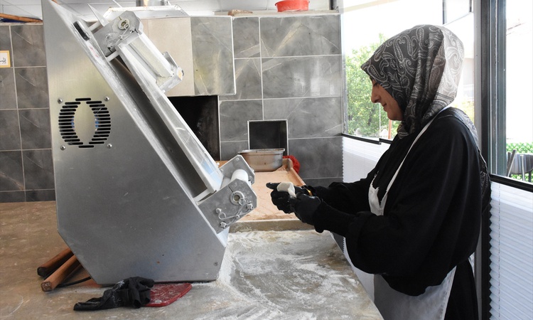 Ayrıntılar Netleşti: Aksaraylı engelli kadın, 735 bin lira İŞKUR hibesiyle pide fırını açtı | İşte Tüm Ayrıntı