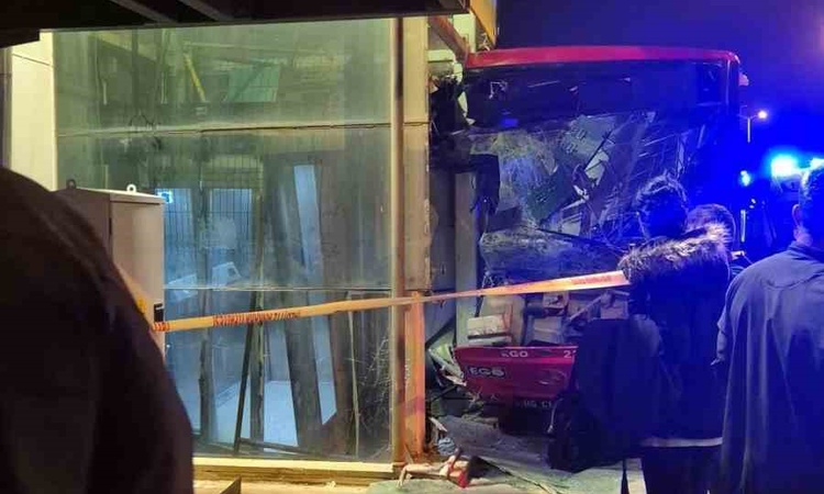 Ayrıntılar Netleşti: Ankara Etimesgut'ta EGO otobüsü üst geçit asansörüne çarptı, 24 kişi yaralandı | İşte Tüm