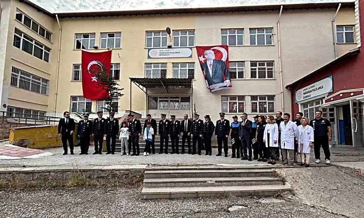 Ayrıntılar Netleşti: Ankara İl Emniyet Müdürü Maksut Yüksek, okul denetimini yerinde inceledi: Gelişmeler Taki