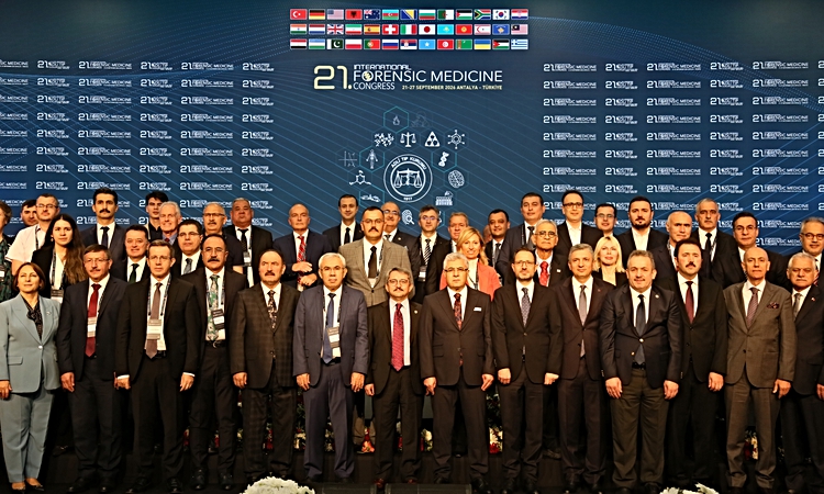 Ayrıntılar Netleşti: Antalya'daki kongrede Adli Tıp Kurumu'nun 1 milyona varan dosya bilançosu paylaşıldı ve M