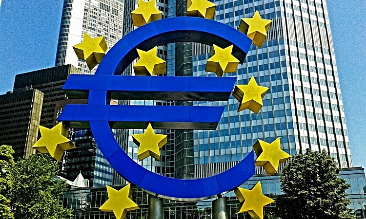 Ayrıntılar Netleşti: Avrupa Merkez Bankası, faiz oranlarını 25 baz puan artırdı: Gelişmeler Takip Ediliyor