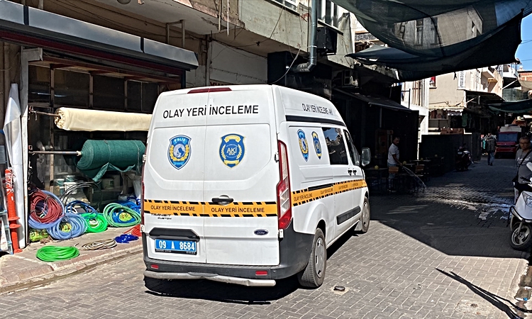 Ayrıntılar Netleşti: Aydın'da tartıştığı kişiyi bıçakla yaralayan şüpheli yakalanarak gözaltına sevk edildi |