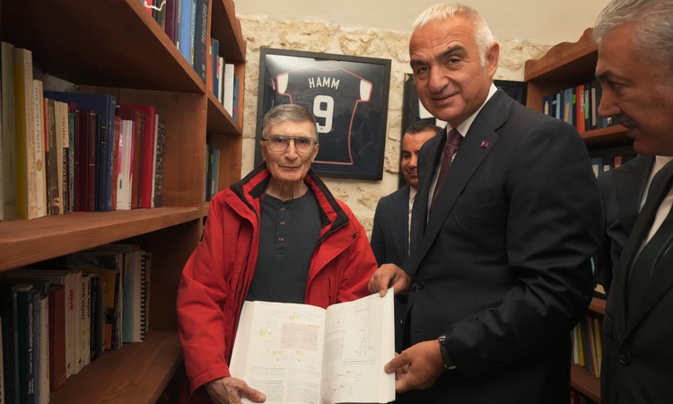 Ayrıntılar Netleşti: Aziz Sancar'ın Savur'daki doğup büyüdüğü ev müze olarak açıldı ve Merak Edilenler