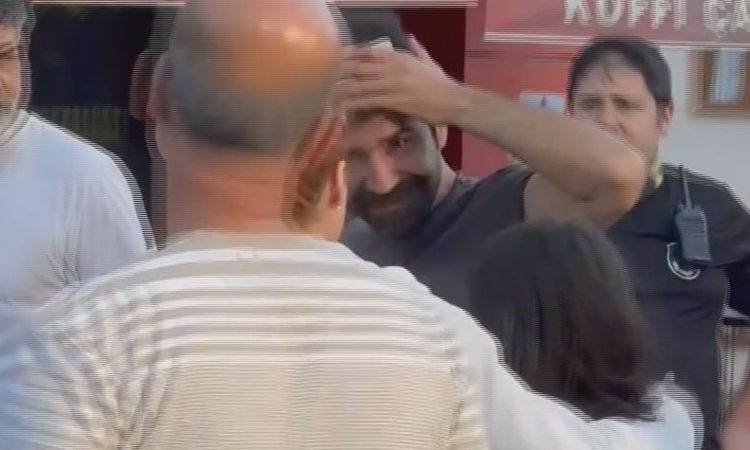Ayrıntılar Netleşti: Bahçelievler'de balkondan düşen parçalar yayanın başına isabet etti