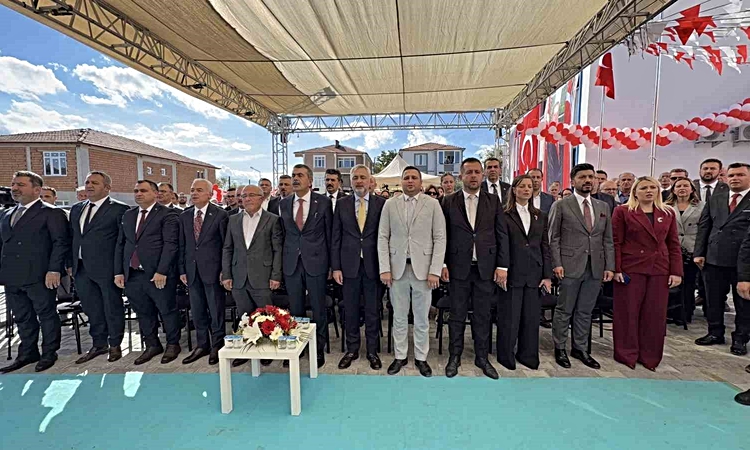 Ayrıntılar Netleşti: Bakan Tekin, Kırklareli Vize'de anaokulu açılışında 2024 TIMSS başarısını savundu: Gelişm
