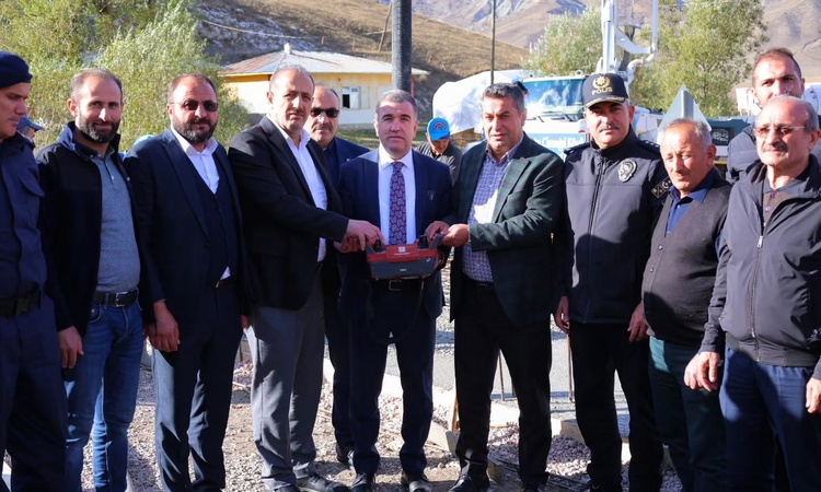Ayrıntılar Netleşti: Bayburt Ortaçimağıl'da köy konağı için temel atma programı düzenlendi - Son Dakika Bilgil