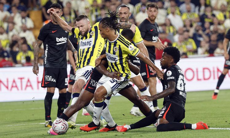 Ayrıntılar Netleşti: Beşiktaş Derbide Fenerbahçe'yi 2-1 Devirdi: 9 Puanla Liderliğe Yürüdü - Son Dakika Bilgil