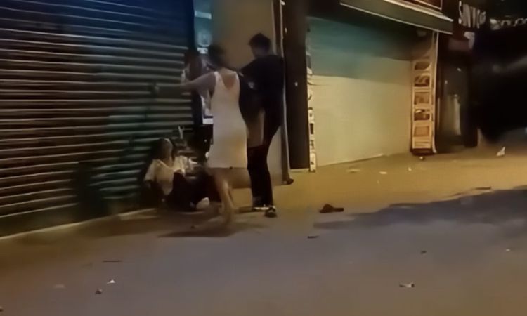 Ayrıntılar Netleşti: Beyoğlu’nda sokak ortasında erkek arkadaşı tarafından darbedildi; şikayetçi olmadı: Geliş