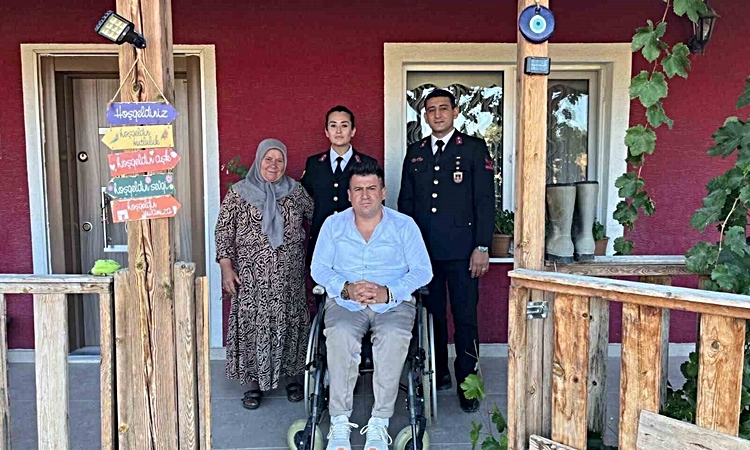 Ayrıntılar Netleşti: Bilecik İl Jandarma ekipleri, gaziler ve aileleriyle buluştu; sağlıkları iyi: Gelişmeler