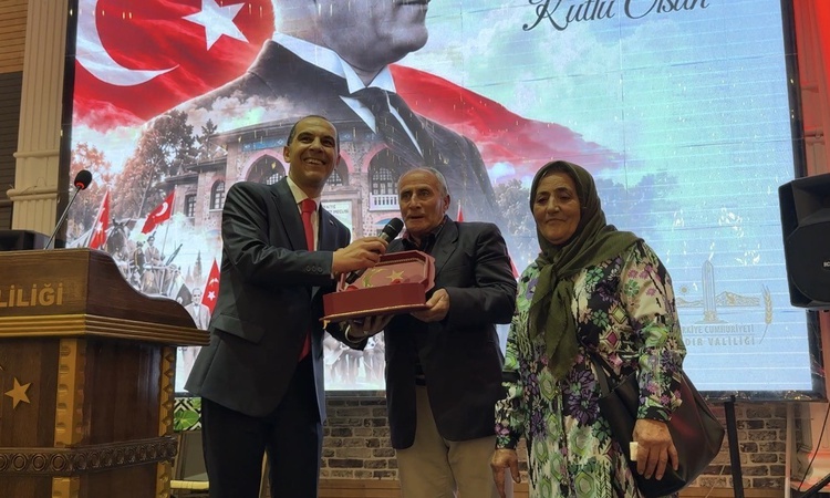 Ayrıntılar Netleşti: Bisikletiyle konvoya katılan Urfullah Çiftçi, Iğdır'da resepsiyona davet edildi - Son Dak