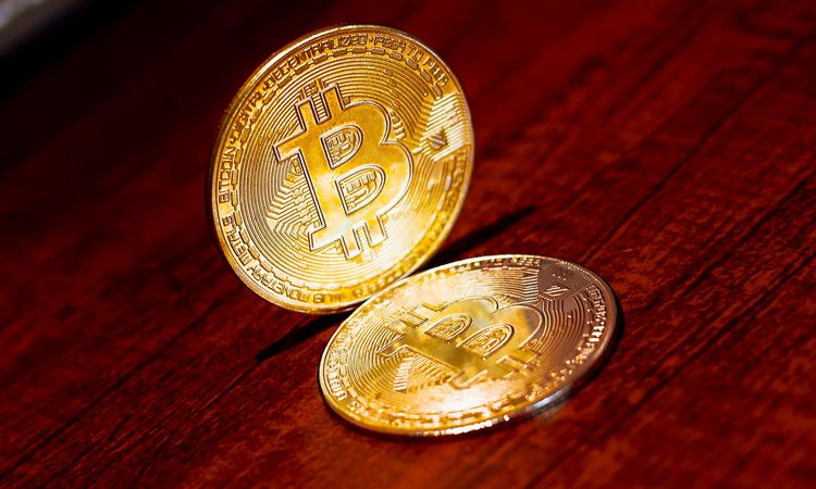 Ayrıntılar Netleşti: Bitcoin'i bu kez faiz beklentisi sıkıştırdı
