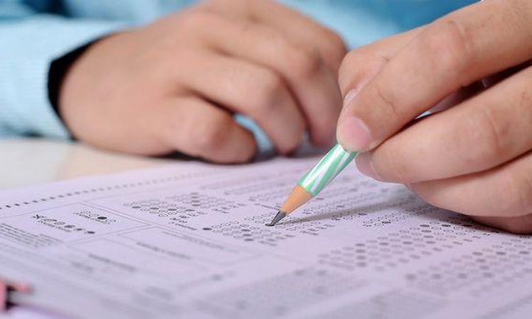Ayrıntılar Netleşti: Bugün ne sınavı var? 4 Ekim Pazar hangi sınav var? Hafta sonu hangi sınav yapılacak? - So
