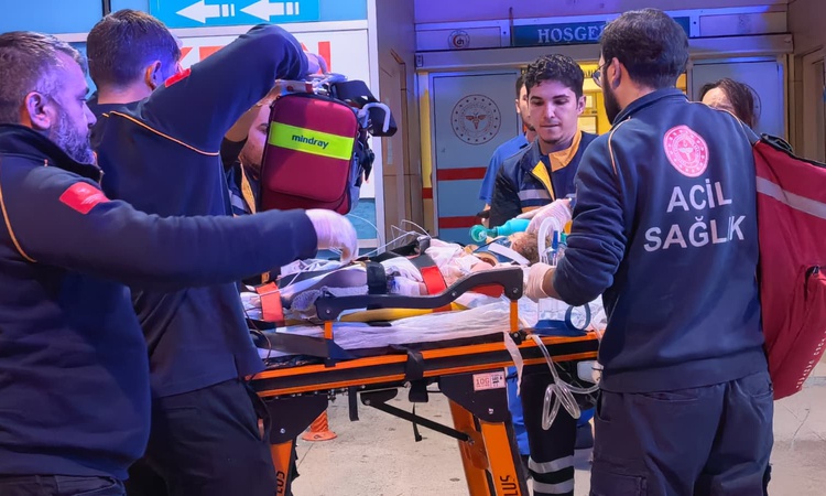Ayrıntılar Netleşti: Bursa İnegöl'de otomobilin altında kalan 2 yaşındaki çocuk kurtarılamadı ve Merak Edilenl