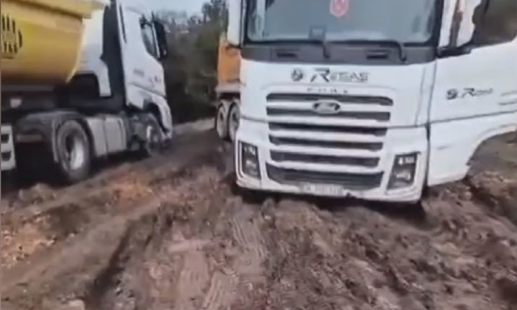 Ayrıntılar Netleşti: Çatalca'da İBB'nin açtığı alternatif yol sağanak sonrası çamura dönüştü - Son Dakika Bilg