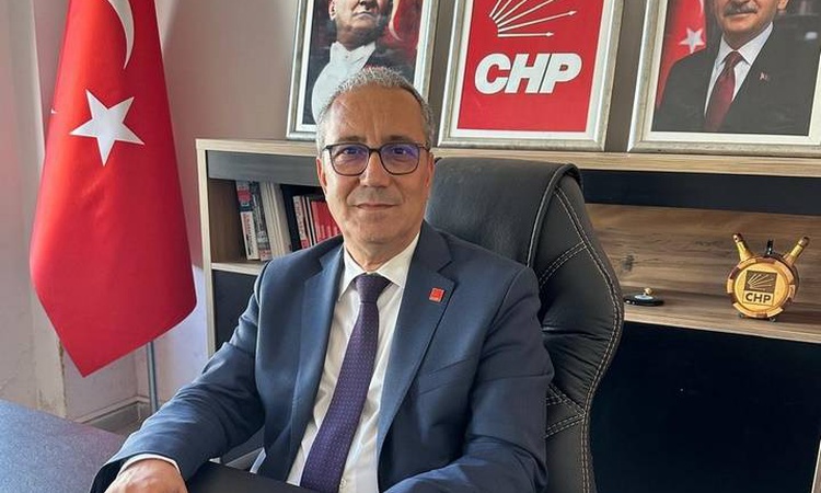 Ayrıntılar Netleşti: CHP Ayvalık İlçe Başkanı Bacan'ın yönetimi ilk toplantıda görev dağılımı yaptı | İşte Tüm