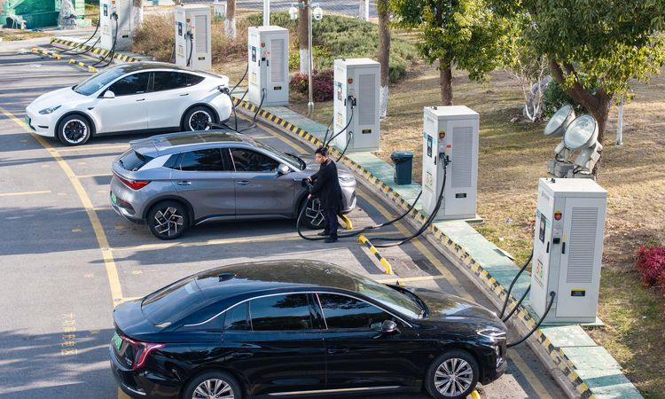 Ayrıntılar Netleşti: Çin'deki elektrikli araç şarj noktalarının sayısı temmuz sonunda 23,68 milyona ulaştı