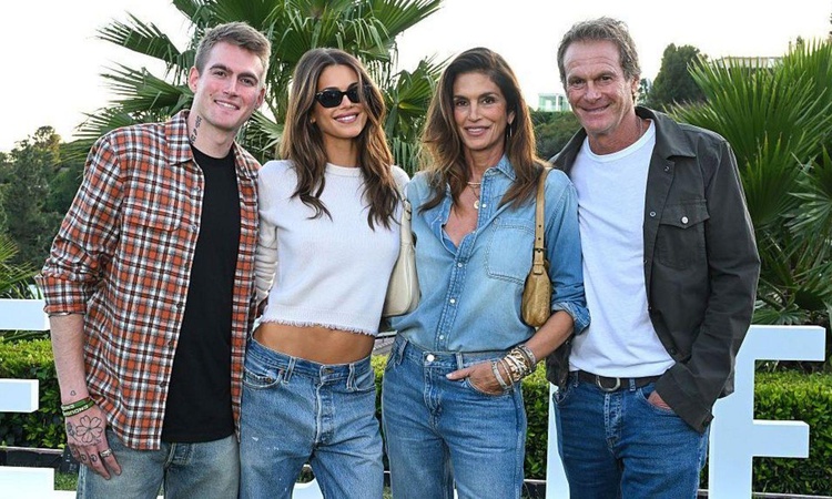 Ayrıntılar Netleşti: Cindy Crawford, oğlu Presley'nin ölümünün ardından sessizliğini bozdu: Yıkıldık